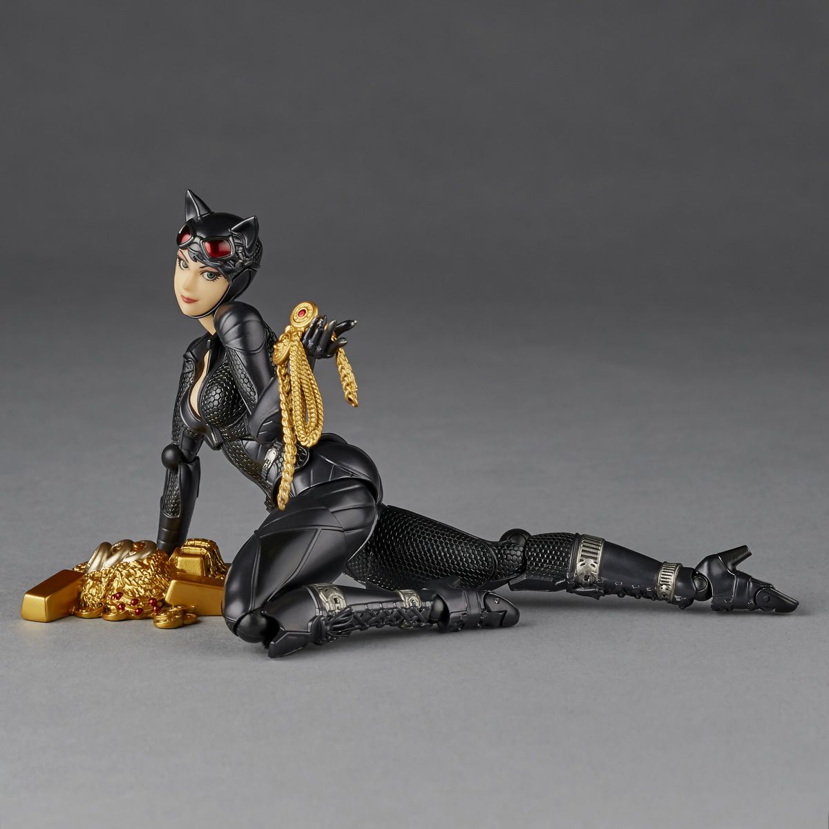 [PRE-ORDER] Amazing Yamaguchi Catwoman (With Bonus Part)