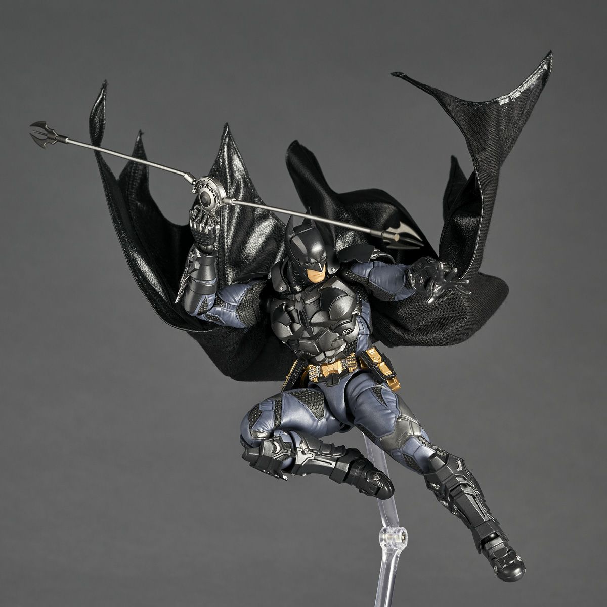 [PRE-ORDER] Amazing Yamaguchi Batman (Batman: Arkham Knight Ver.) (With Bonus Part)