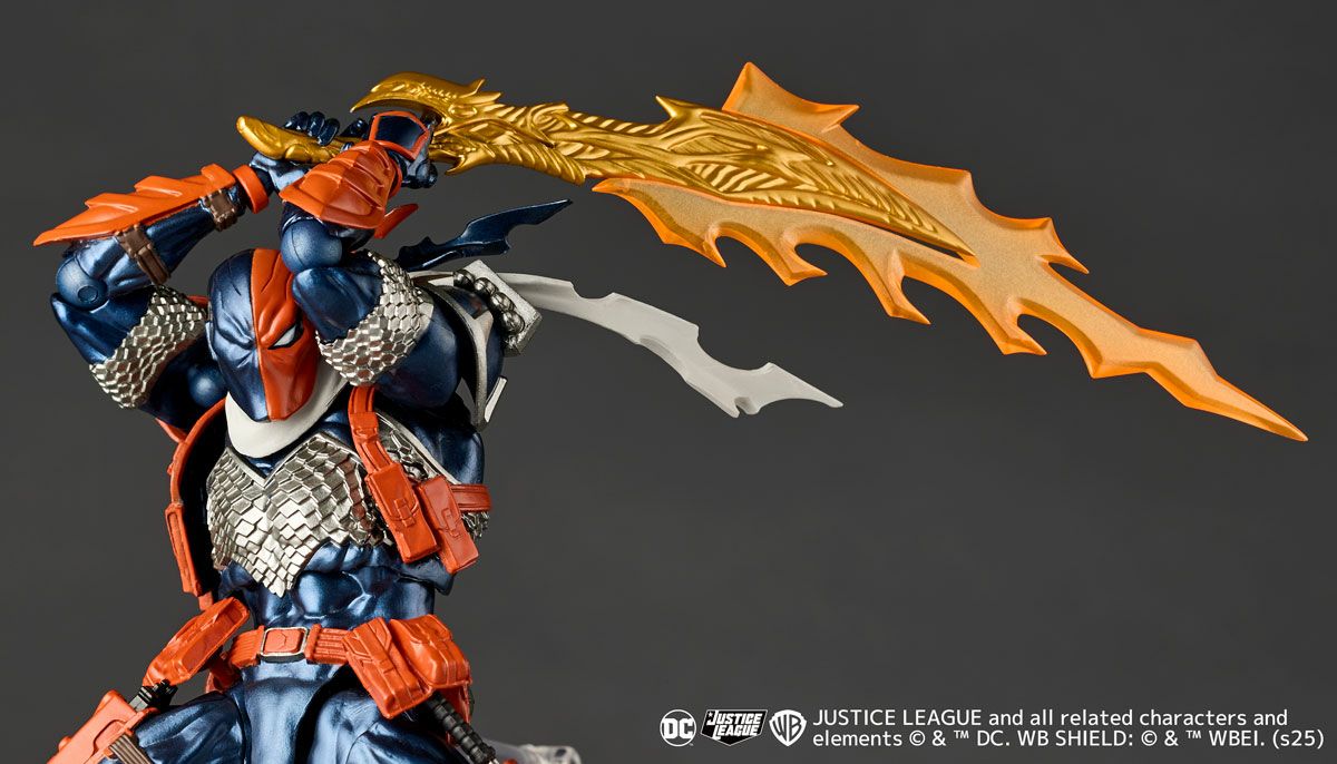 [PRE-ORDER] Revoltech Amazing Yamaguchi Deathstroke Ver.1.5 (With Bonus Part)