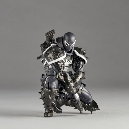 [PRE-ORDER] Revoltech Amazing Yamaguchi Agent Venom (With Bonus Part)