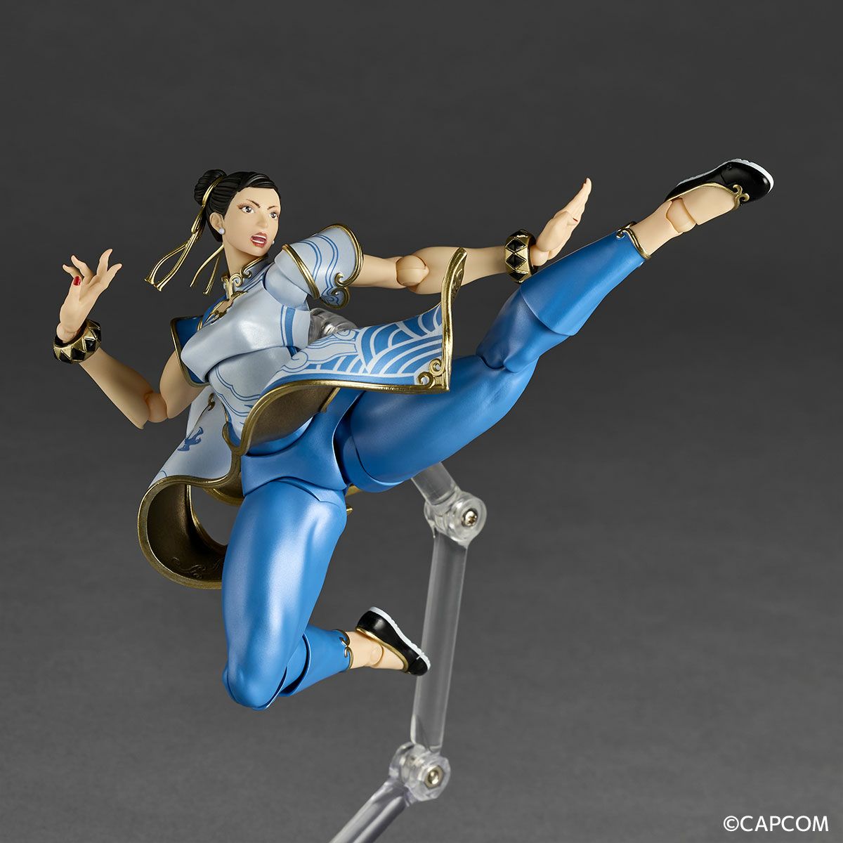 [PRE-ORDER] Revoltech Amazing Yamaguchi Street Fighter 6 Chun Li (With Bonus Face)