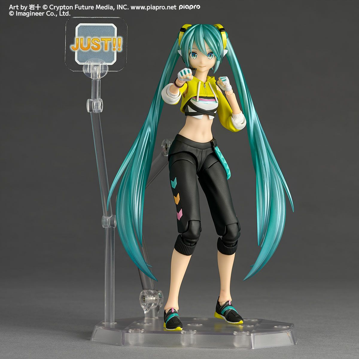 [PRE-ORDER] Kaiyodo Revoltech Amazing Yamaguchi Hatsune Miku Fit Boxing Ver.