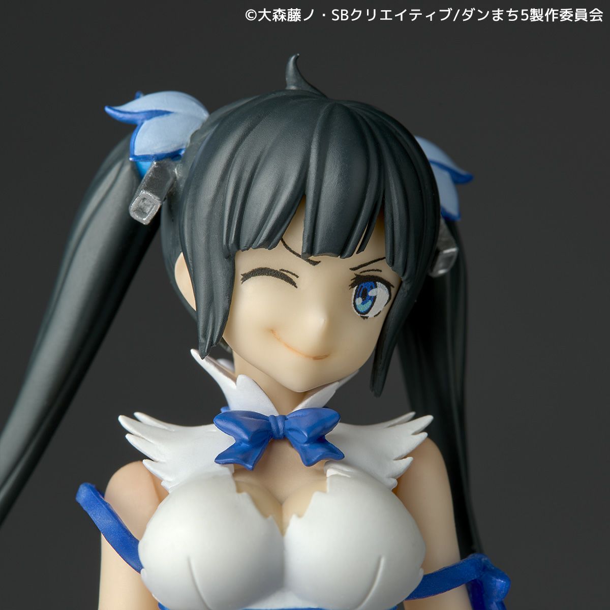 [PRE-ORDER] Kaiyodo Revoltech Hestia (Is It Wrong to Try to Pick Up Girls in a Dungeon?)