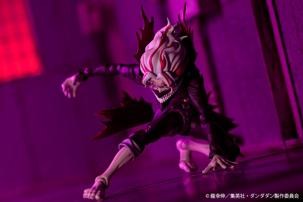 [PRE-ORDER] Revoltech Dandadan Okarun (Transformed) (With Bonus Part)