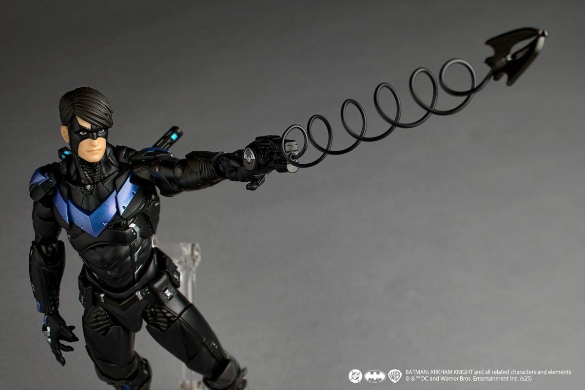 [PRE-ORDER] Revoltech Amazing Yamaguchi Nightwing (With Bonus Part)