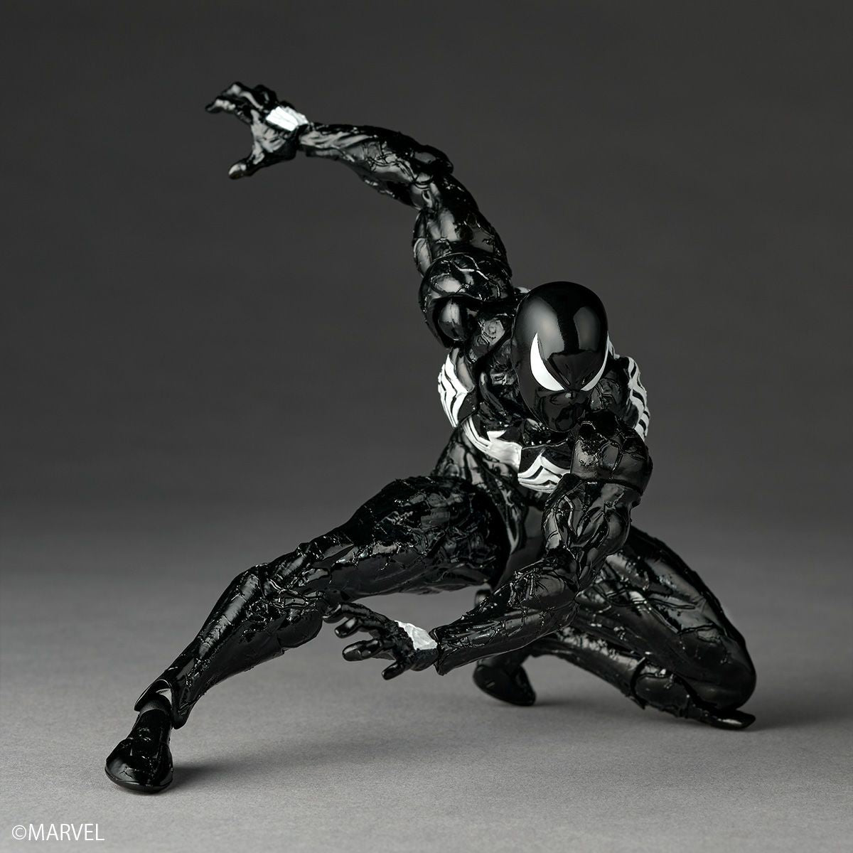 [PRE-ORDER] Revoltech Amazing Yamaguchi Marvel Symbiote Spider-Man