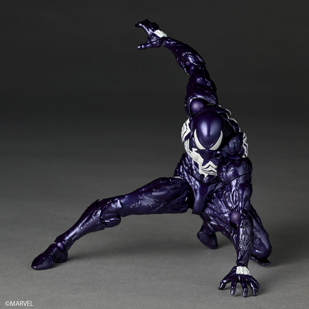 [PRE-ORDER] Revoltech Amazing Yamaguchi Marvel Symbiote Spider-Man Purple Version with Bonus Part