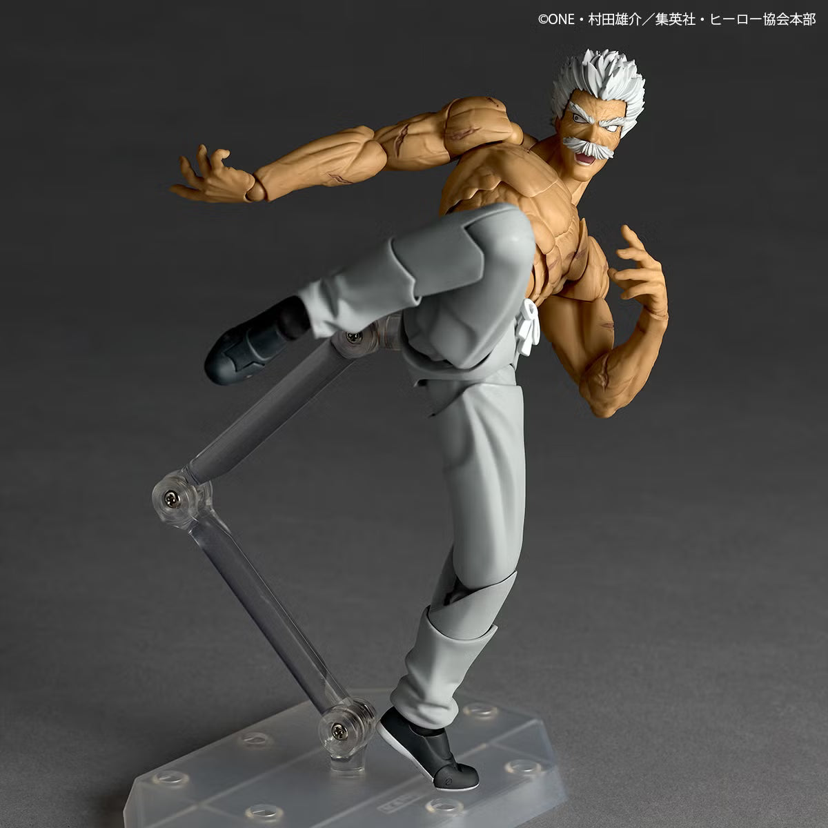 [PRE-ORDER] Revoltech Amazing Yamaguchi One Punch Man Silver Fang Bang with Bonus Part