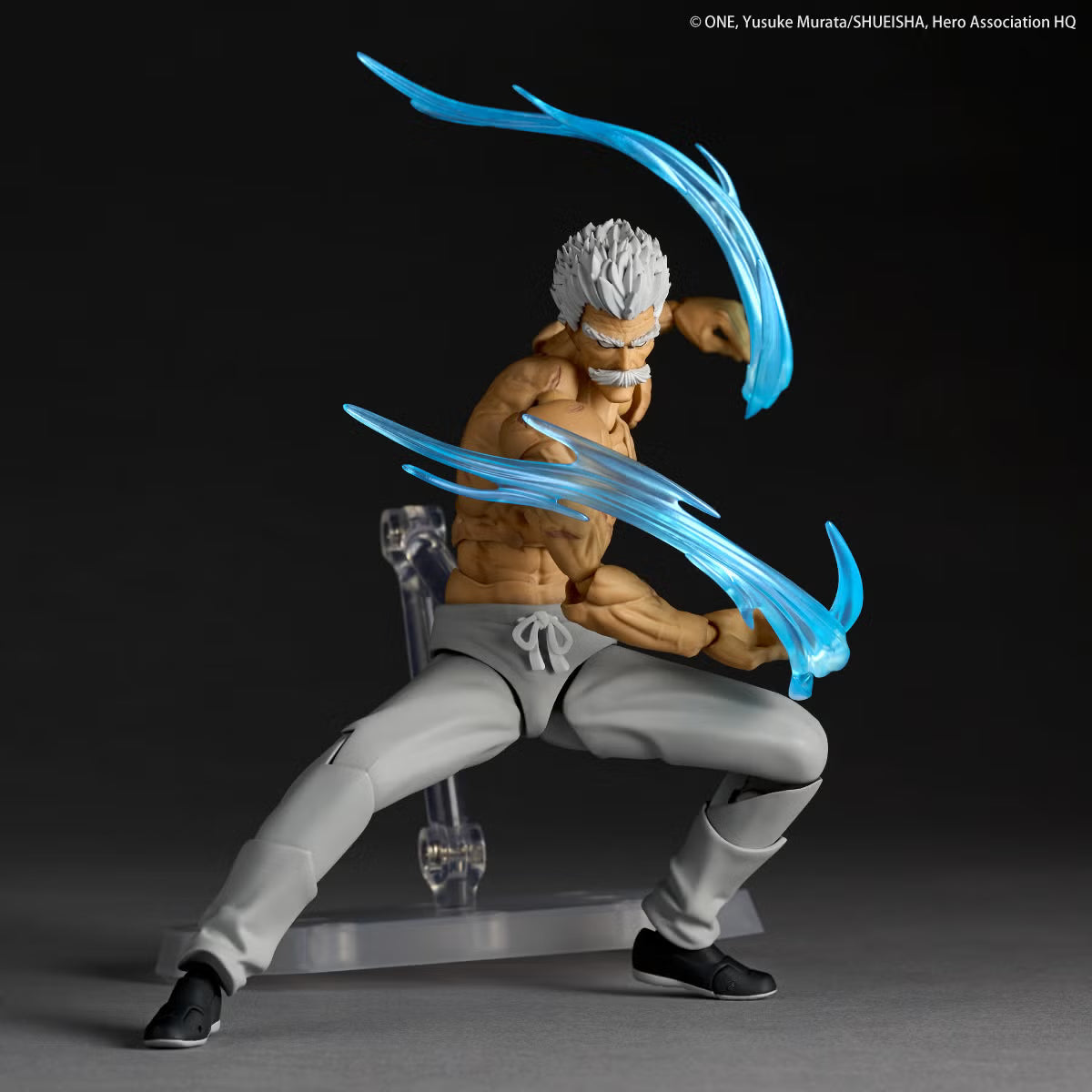 [PRE-ORDER] Revoltech Amazing Yamaguchi One Punch Man Silver Fang Bang with Bonus Part