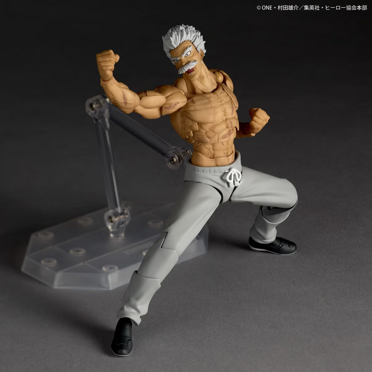 [PRE-ORDER] Revoltech Amazing Yamaguchi One Punch Man Silver Fang Bang with Bonus Part