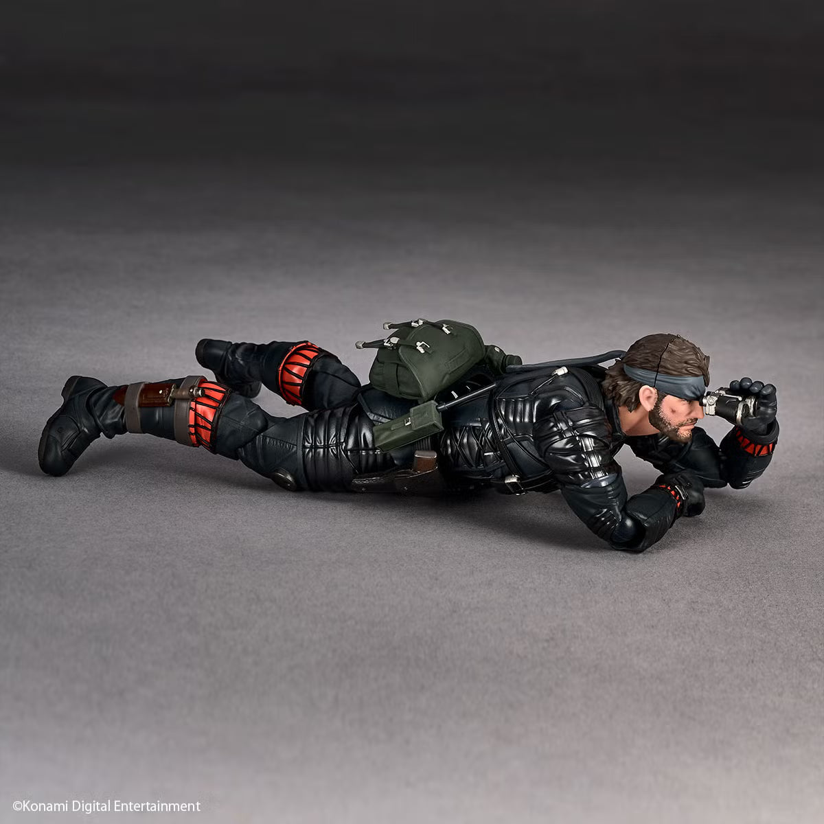 [PRE-ORDER] Revoltech Amazing Yamaguchi Naked Snake Sneaking Suit Ver. (METAL GEAR SOLID Δ: SNAKE EATER) with Bonus Part