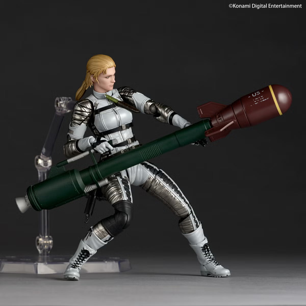 [PRE-ORDER] Revoltech Amazing Yamaguchi The Boss (METAL GEAR SOLID Δ: SNAKE EATER) with Bonus Part