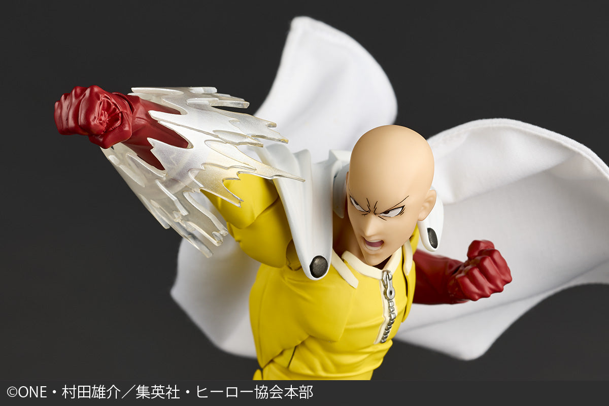 [PRE-ORDER] One Punch Man Revoltech Amazing Yamaguchi Saitama