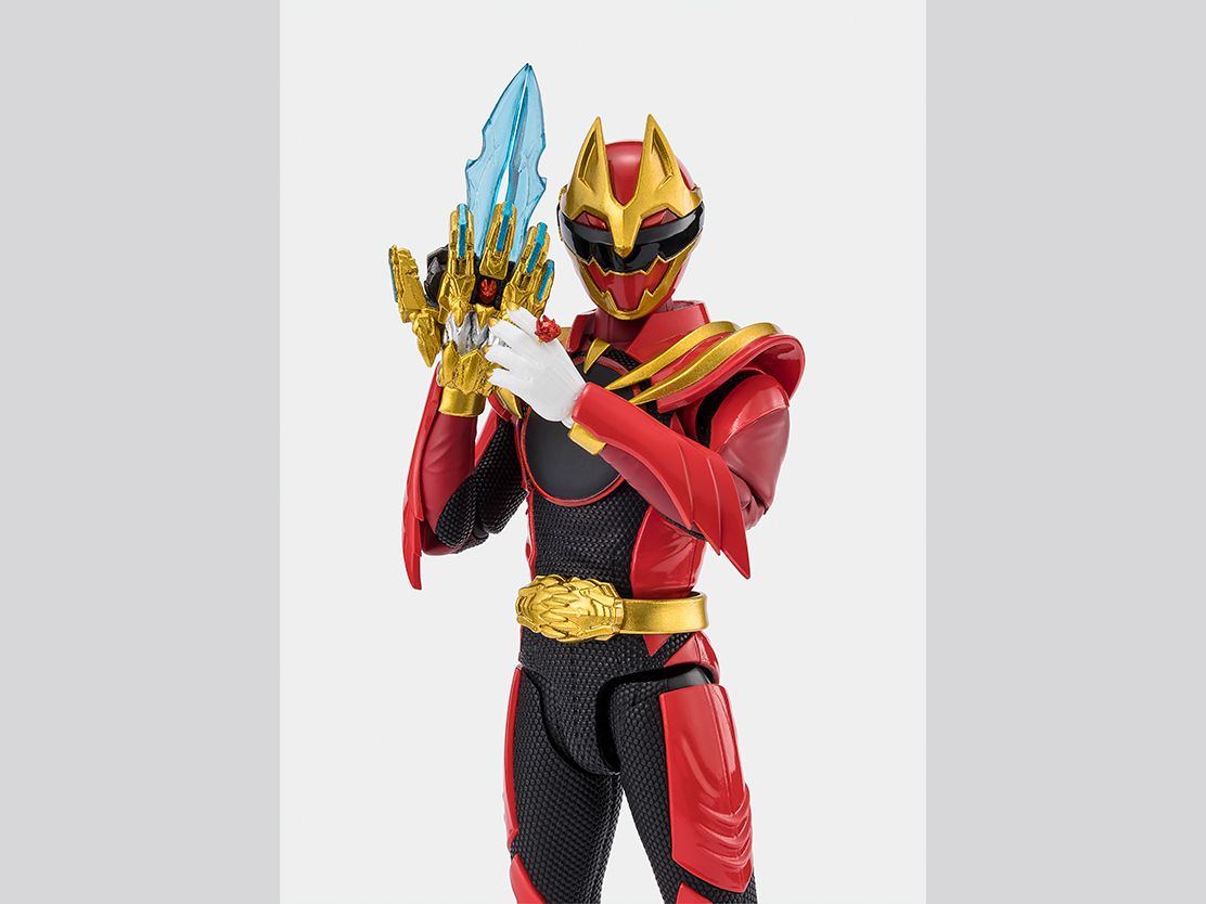 [PRE-ORDER] S.H.Figuarts Gojuu Wolf (Limited edition with Sentyring)