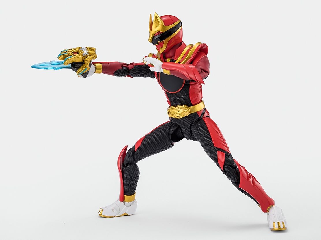 [PRE-ORDER] S.H.Figuarts Gojuu Wolf (Limited edition with Sentyring)