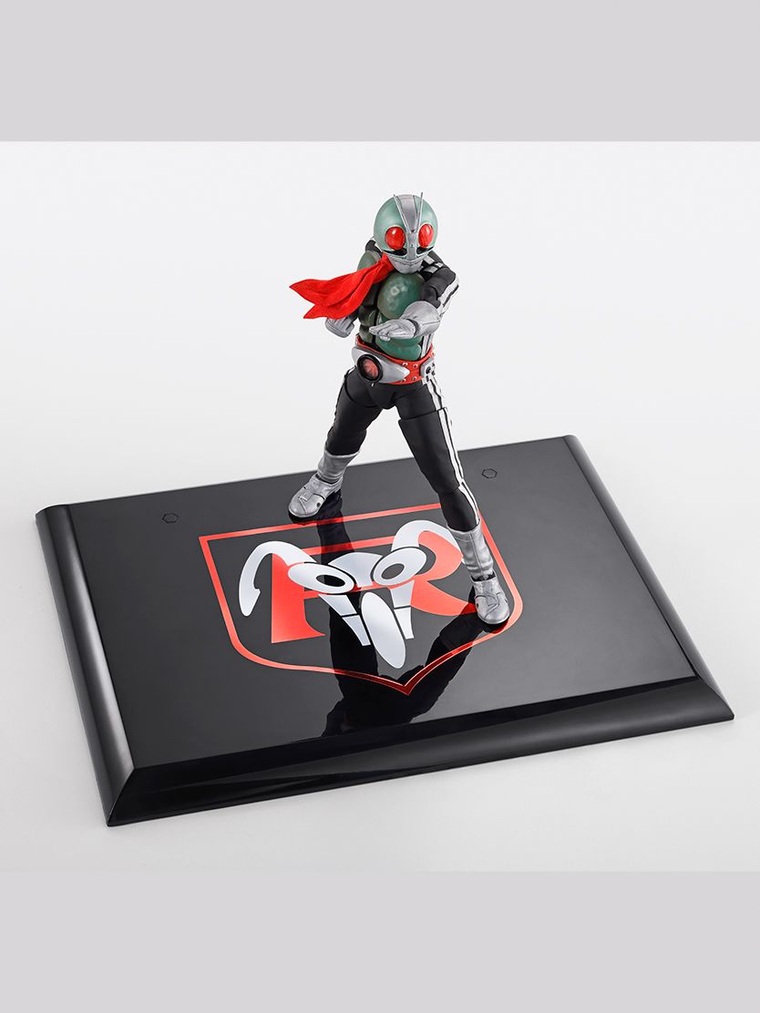 [PRE-ORDER] S.H.Figuarts (SHINKOCCHOU SEIHOU) KAMEN RIDER 1 LEGENDARY SHOWA MASKED RIDERS EDITION
