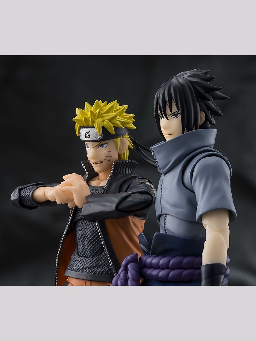 [PRE-ORDER] S.H.Figuarts NARUTO Shippuden Sasuke Uchiha Solitary Shinobi