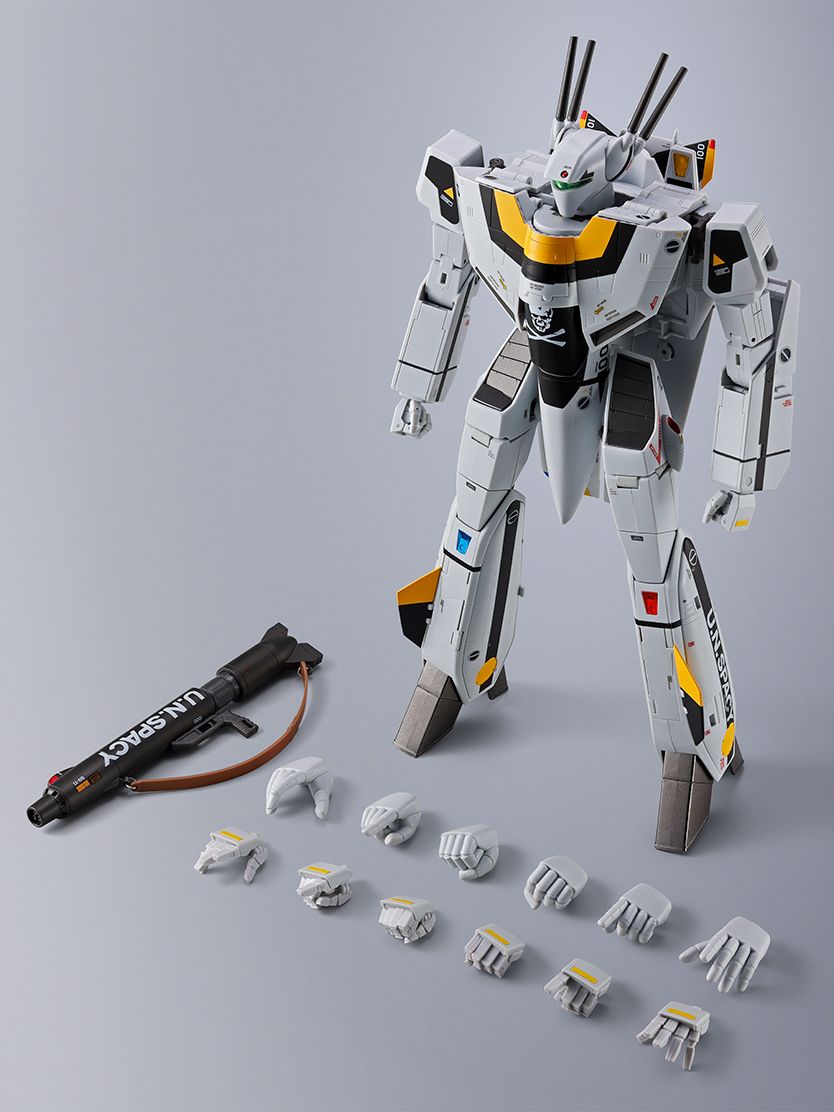 [PRE-ORDER] DX CHOGOKIN Macross VF-1S VALKYRIE ROY FOCKER SPECIAL REVIVAL Ver.