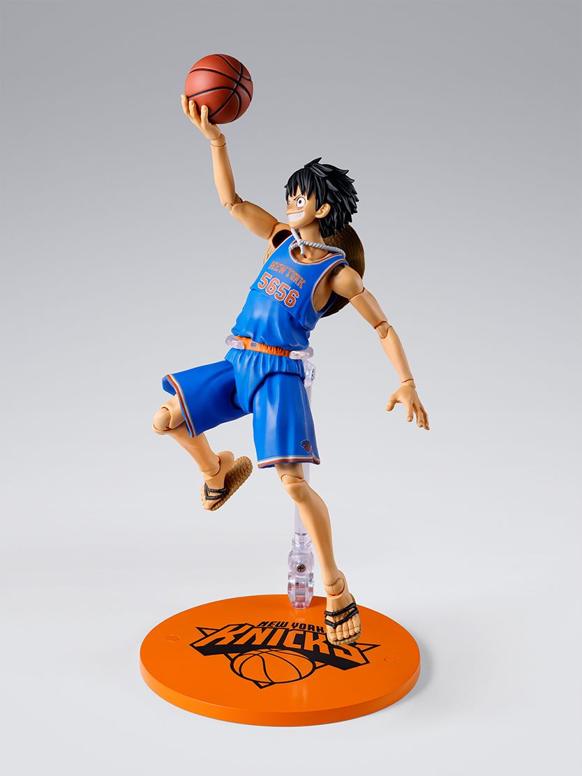 [PRE-ORDER] S.H.Figuarts ONE PIECE x NBA MONKEY.D.LUFFY NEW YORK KNICKS ver.