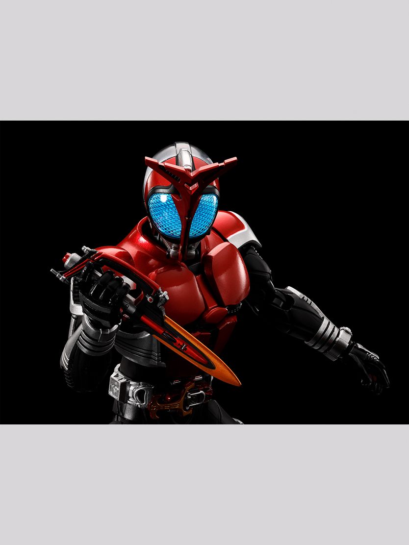 PRE-ORDER] S.H.Figuarts (SHINKOCCHOU SEIHOU) MASKED RIDER KABUTO