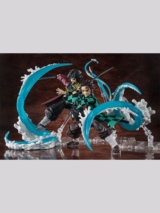 [PRE-ORDER] S.H.Figuarts Demon Slayer Tanjiro Kamado and Giyu Tomioka Water Breathing Effect Set