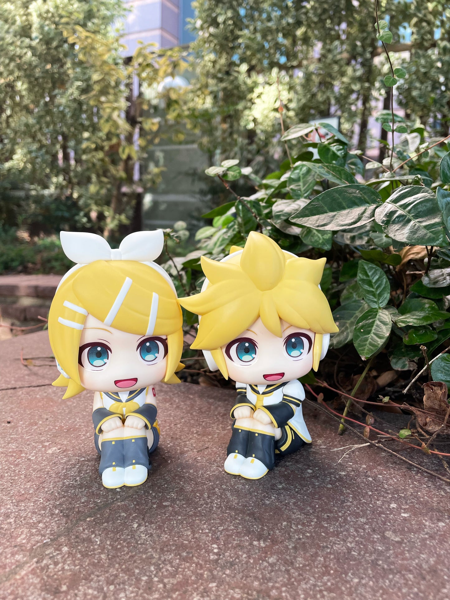 [PRE-ORDER] VOCALOID - LOOKUP - KAGAMINE RIN & LEN SET (WITH BONUS)