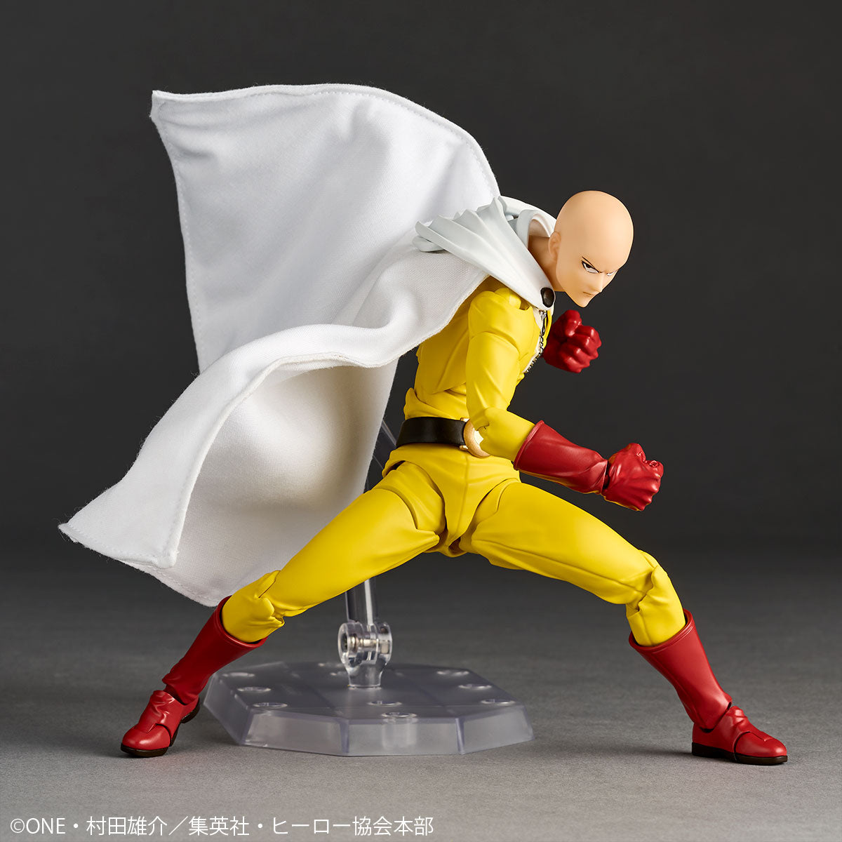 [PRE-ORDER] One Punch Man Revoltech Amazing Yamaguchi Saitama