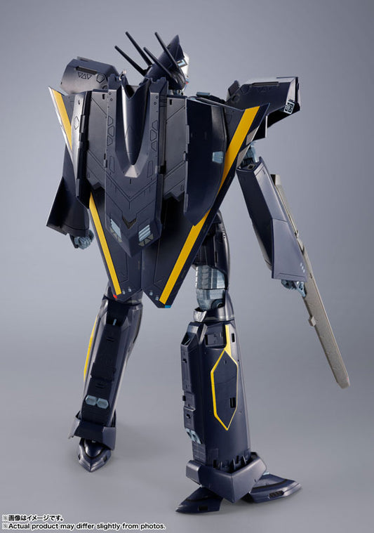 [PRE-ORDER] Macross DX Chogokin VF-17S Macross 7 Nightmare Stealth Valkyrie (Gamlin Kizaki Custom)