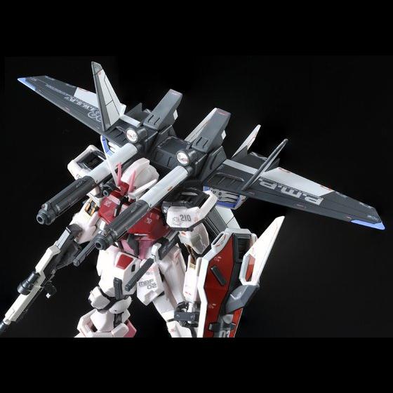 [PRE-ORDER] RG 1/144 STRIKE ROUGE + HG 1/144 I.W.S.P.