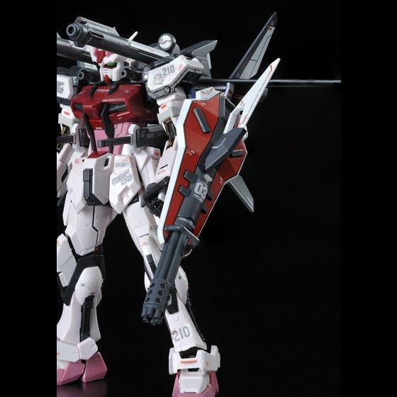 [PRE-ORDER] RG 1/144 STRIKE ROUGE + HG 1/144 I.W.S.P.