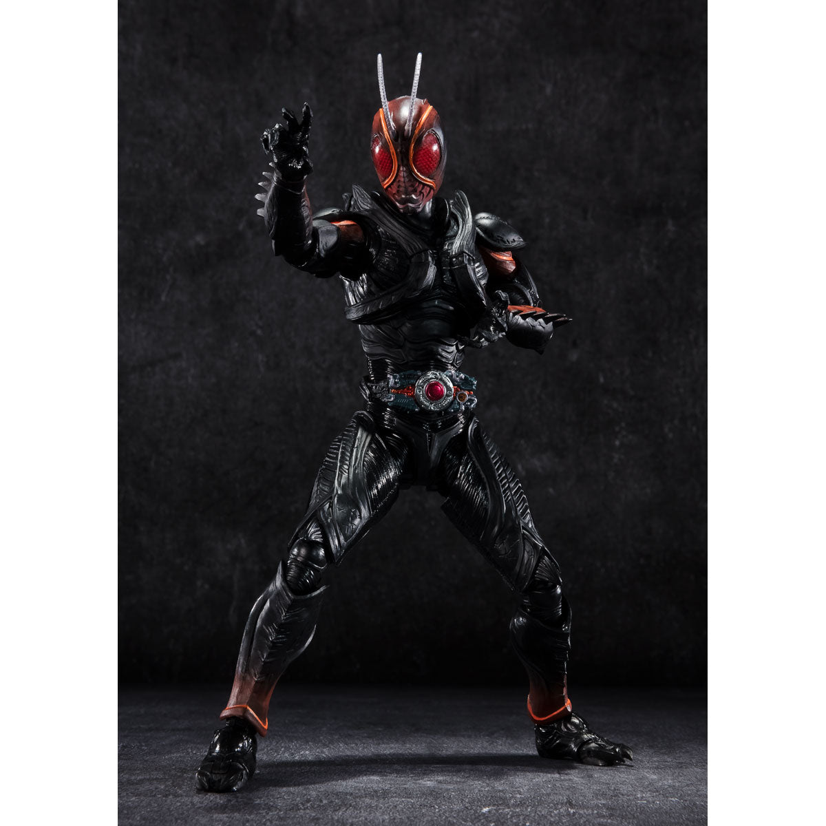 [IN STOCK in AU] S.H.Figuarts KAMEN RIDER BLACK SUN (FIRST HENSHIN Ver.)