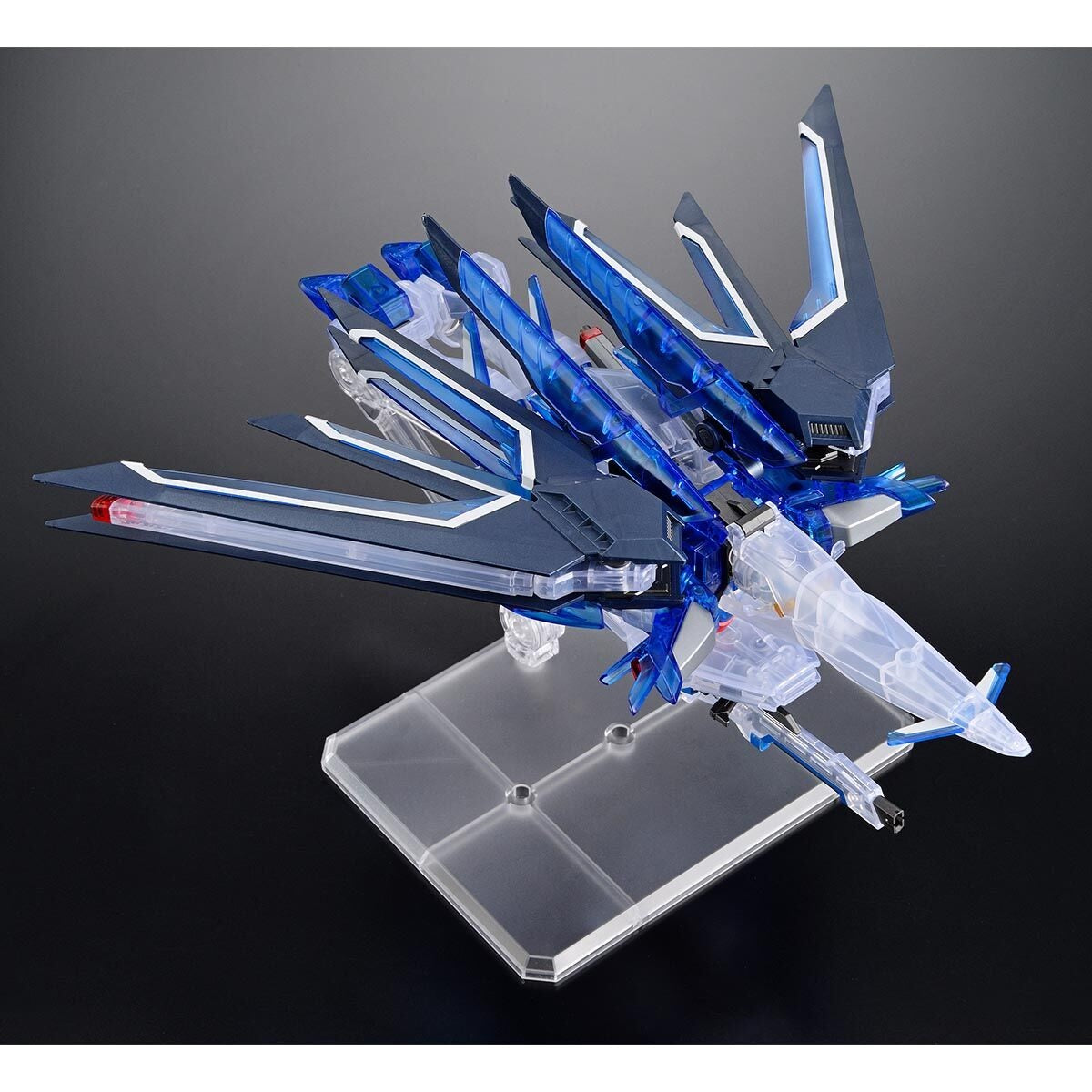 [IN STOCK in HK] Movie release commemoration Package Ver. HG 1/144 RISING FREEDOM GUNDAM [CLEAR COLOR]