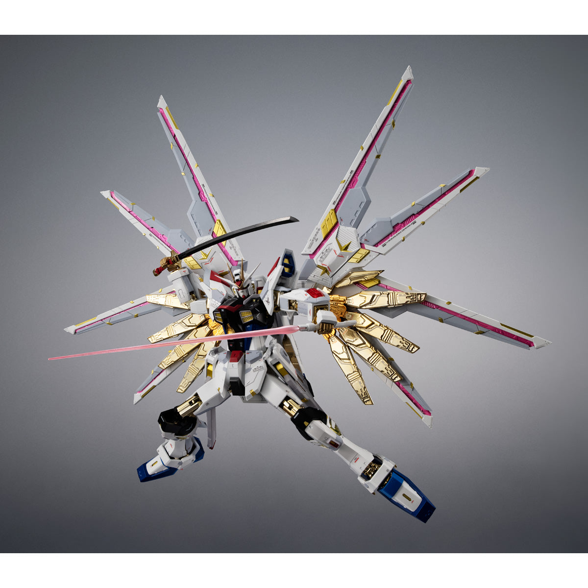 [IN STOCK in HK] CHOGOKIN MIGHTY STRIKE FREEDOM GUNDAM