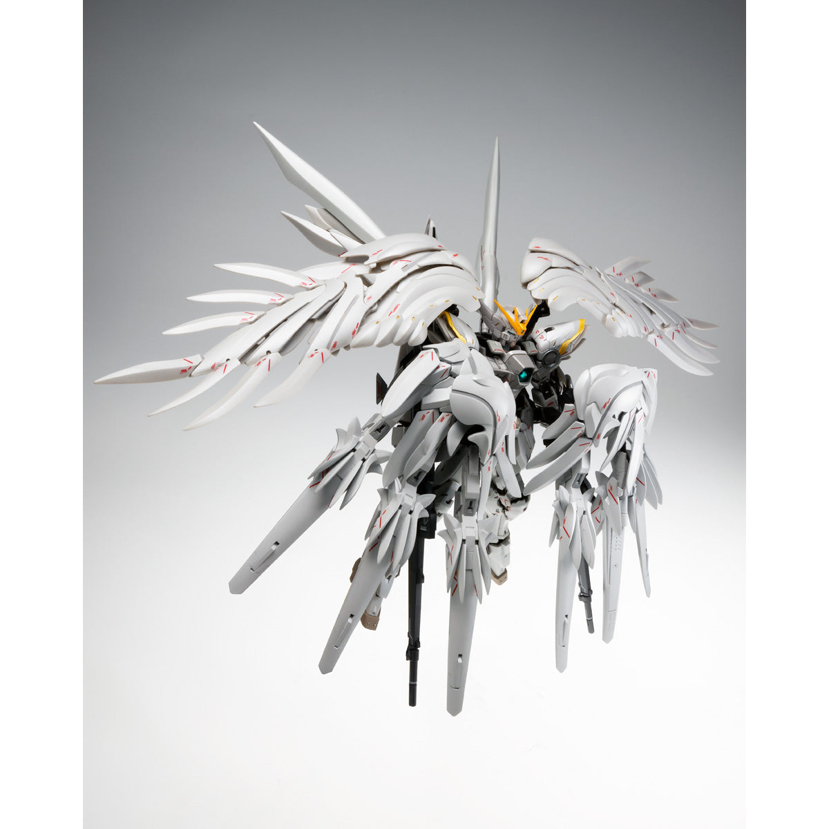 [IN STOCK in HK] GUNDAM FIX FIGURATION METAL COMPOSITE Wing Gundam Snow White Prelude