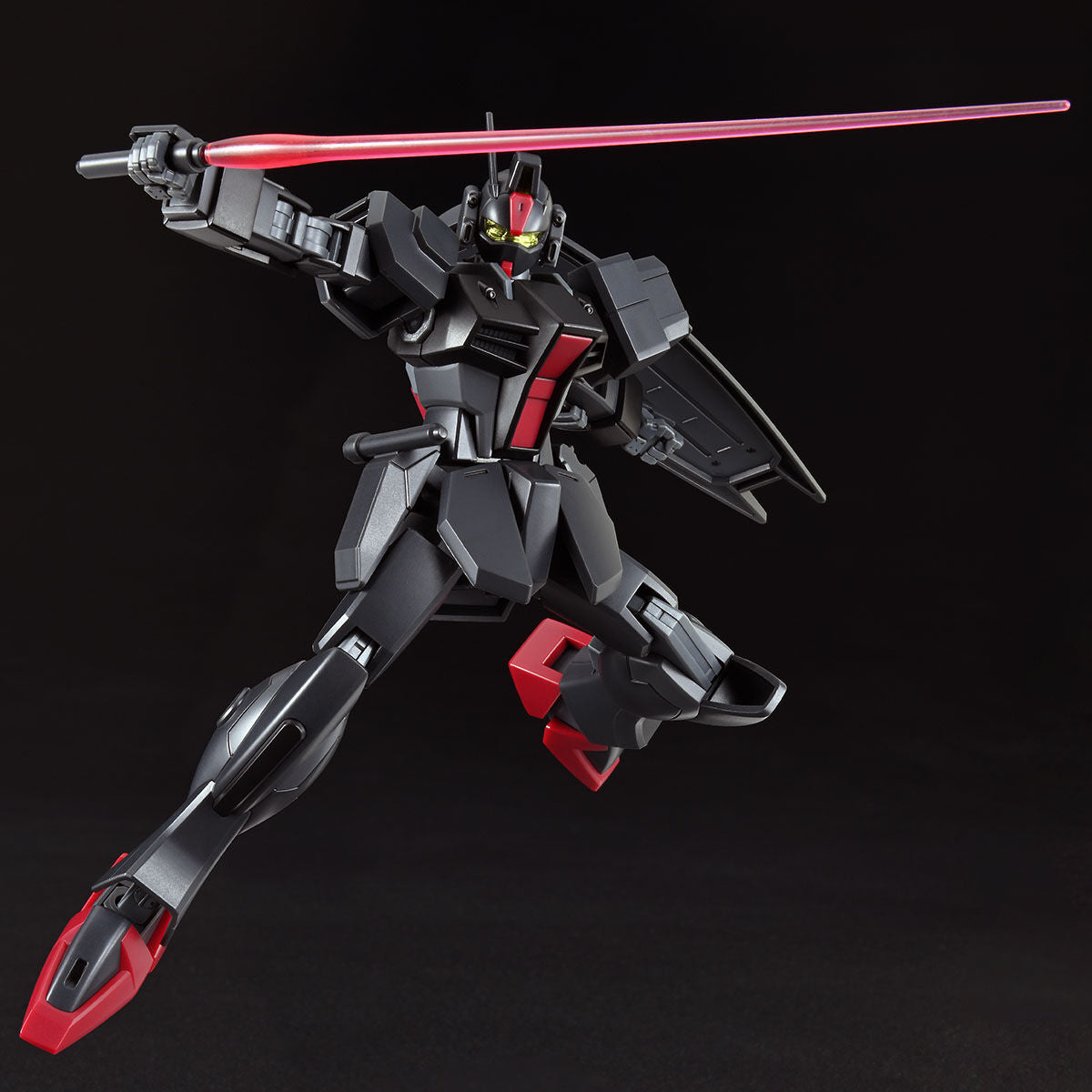 [PRE-ORDER] HG 1/144 DARK DAGGER L