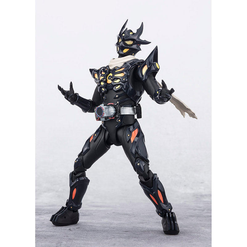 [PRE-ORDER] S.H.Figuarts KAMEN RIDER DREAD TYPE ZERO