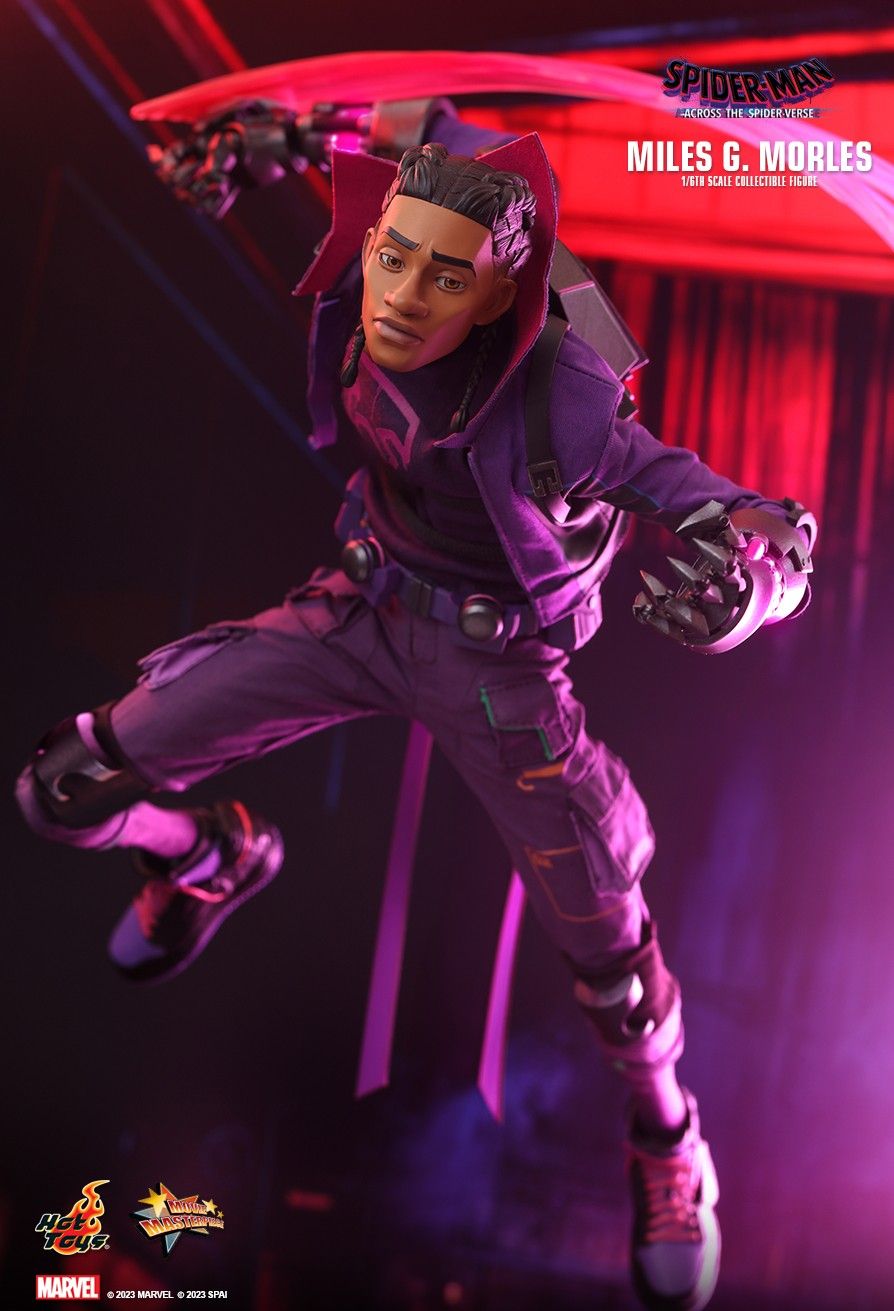 [PRE-ORDER] MMS725 SPIDER-MAN: ACROSS THE SPIDER-VERSE MILES G. MORALES 1/6TH SCALE COLLECTIBLE FIGURE