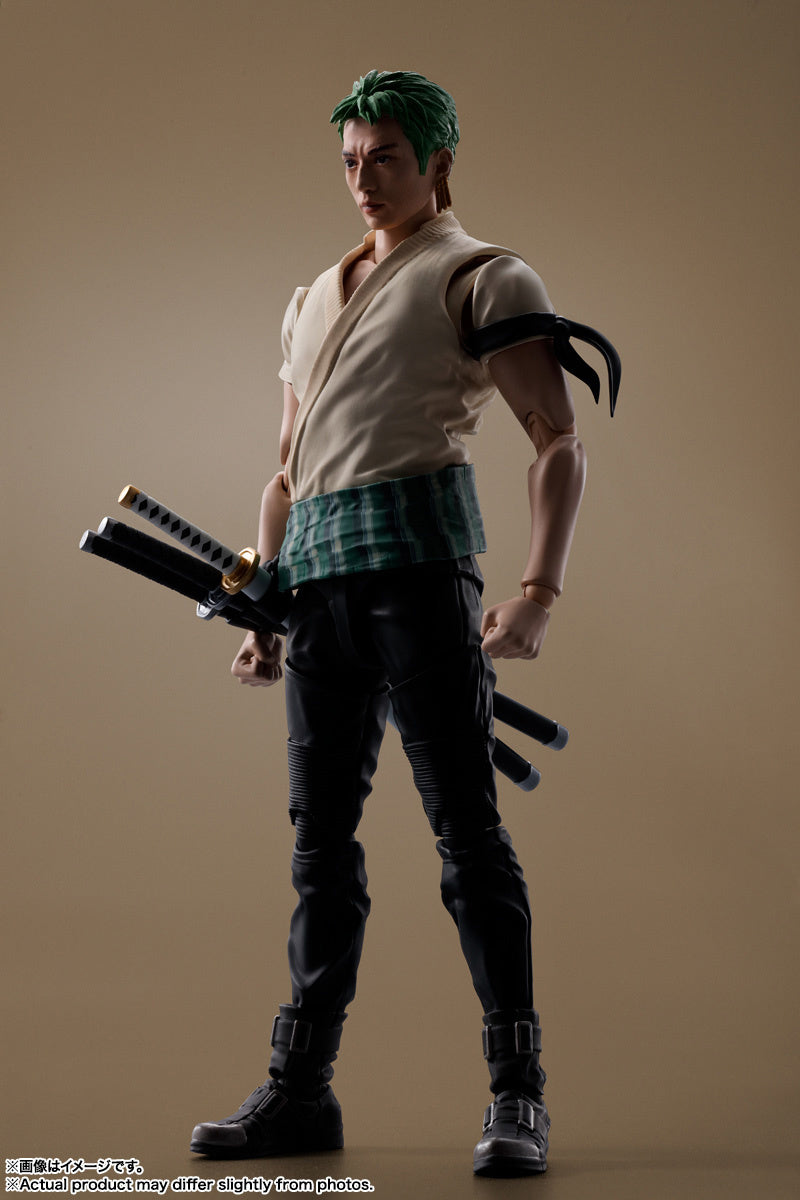 [IN STOCK in HK] S.H.Figuarts Roronoa Zoro A Netflix Series: ONE PIECE