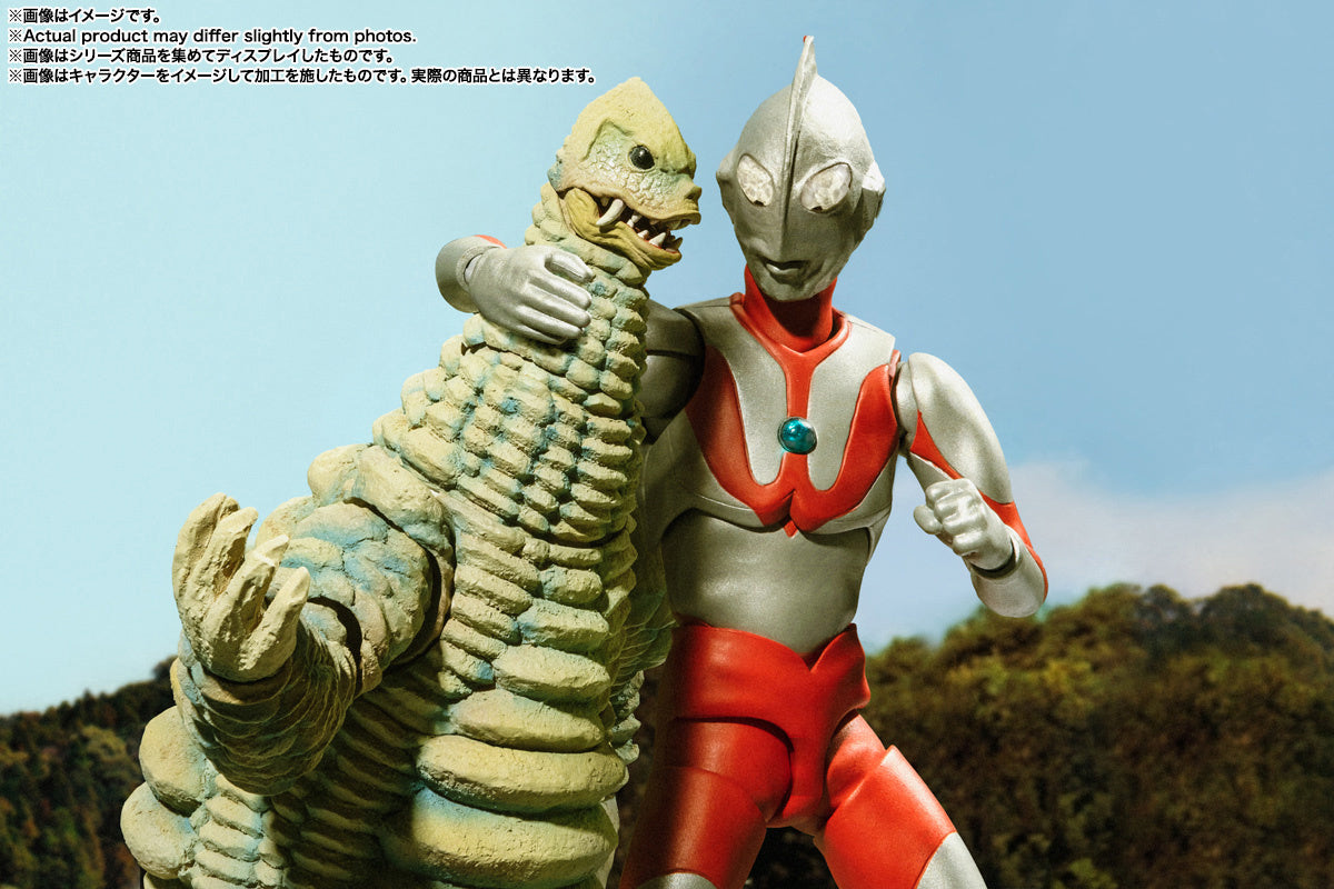 [PRE-ORDER] Ultraman S.H.Figuarts Red King