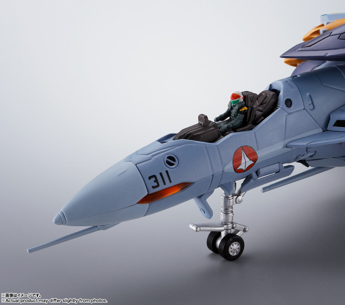 [IN STOCK in AU] Macross Hi-Metal R VF-0A Phoenix (Shin Kudo Use) + QF-2200D-B Ghost