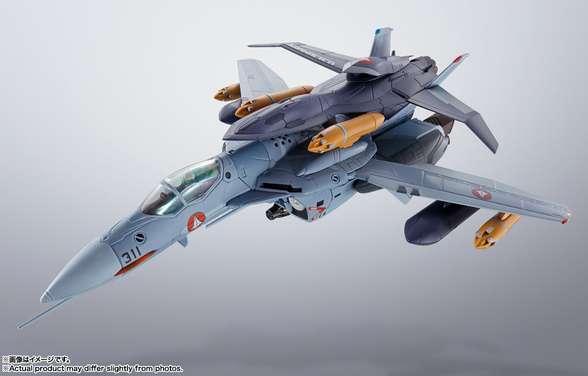 [IN STOCK in AU] Macross Hi-Metal R VF-0A Phoenix (Shin Kudo Use) + QF-2200D-B Ghost