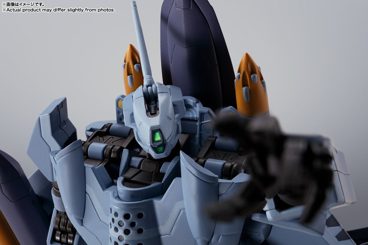 [IN STOCK in AU] Macross Hi-Metal R VF-0A Phoenix (Shin Kudo Use) + QF-2200D-B Ghost