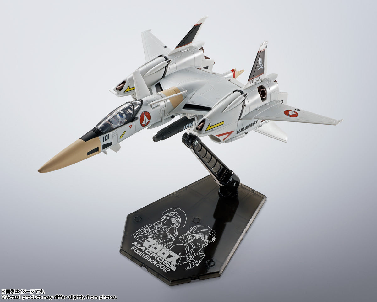 [PRE-ORDER] Macross HI-METAL R VF-4 Lightning III -Flash Back 2012-