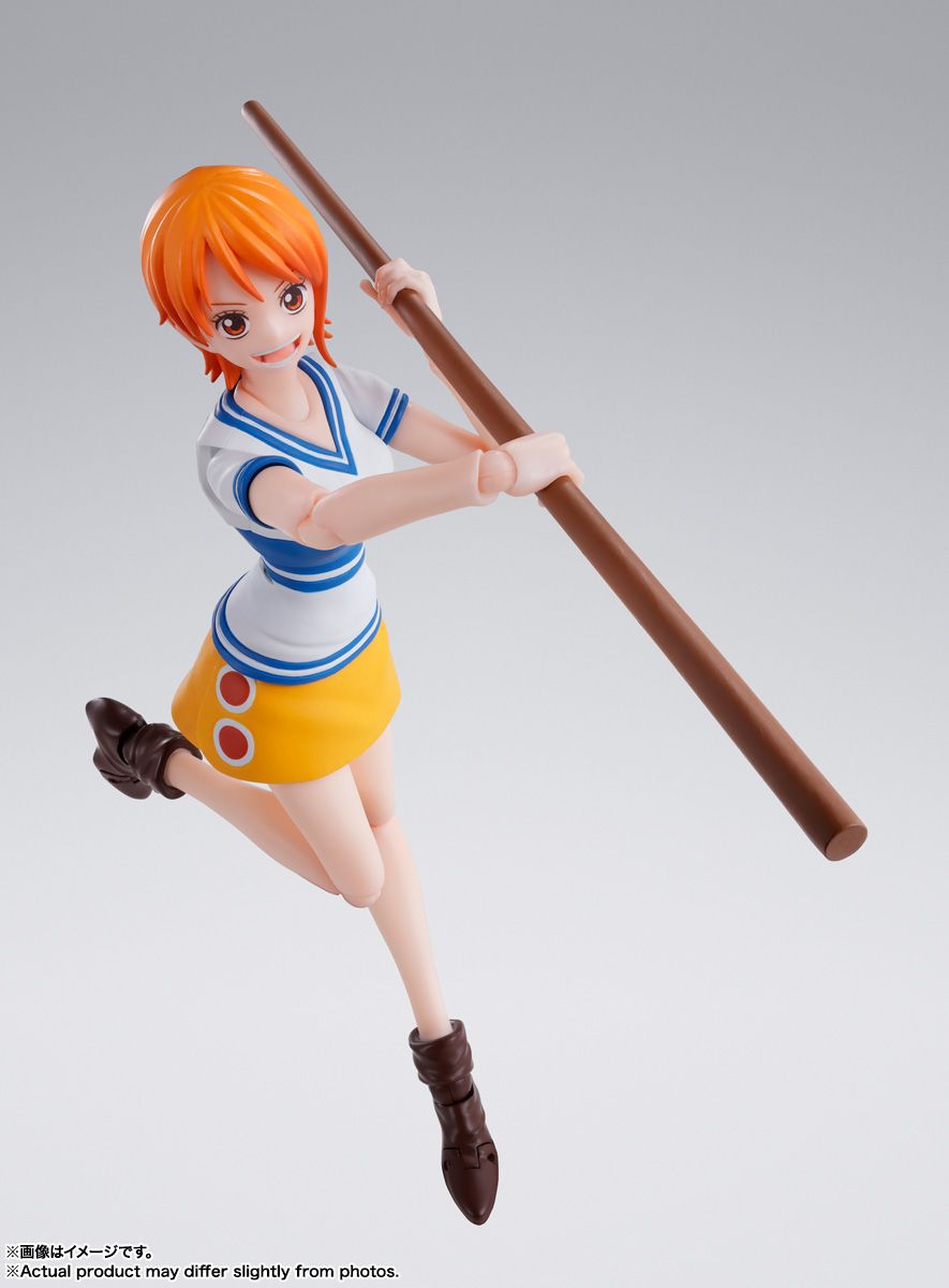 [PRE-ORDER] S.H.Figuarts NAMI -ROMANCE DAWN-