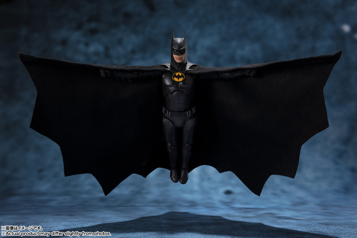 [PRE-ORDER] The Flash S.H.Figuarts Batman Justice League