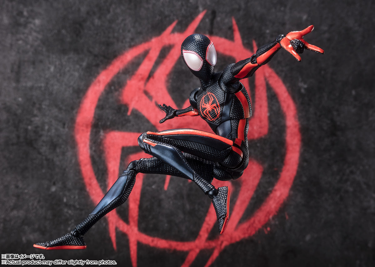 [IN STOCK HK] S.H.Figuarts  Spider-Man (Miles Morales) (Spider-Man: Across the Spider-Verse) (1610 ROOFTOP VER.)