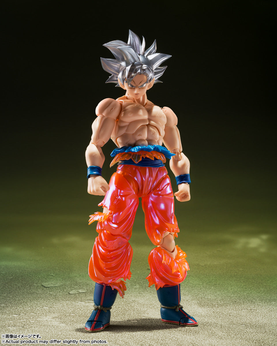 [PRE-ORDER] S.H.Figuarts SON GOKU Ultra ULTRA INSTINCT Breaking Through the Limits!