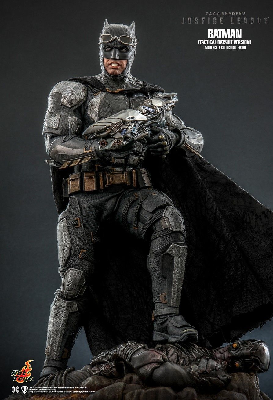 [IN STOCK in HK] Hot Toys TMS085 Zack Snyder's Justice League Batman Tactical Batsuit Version 1/6