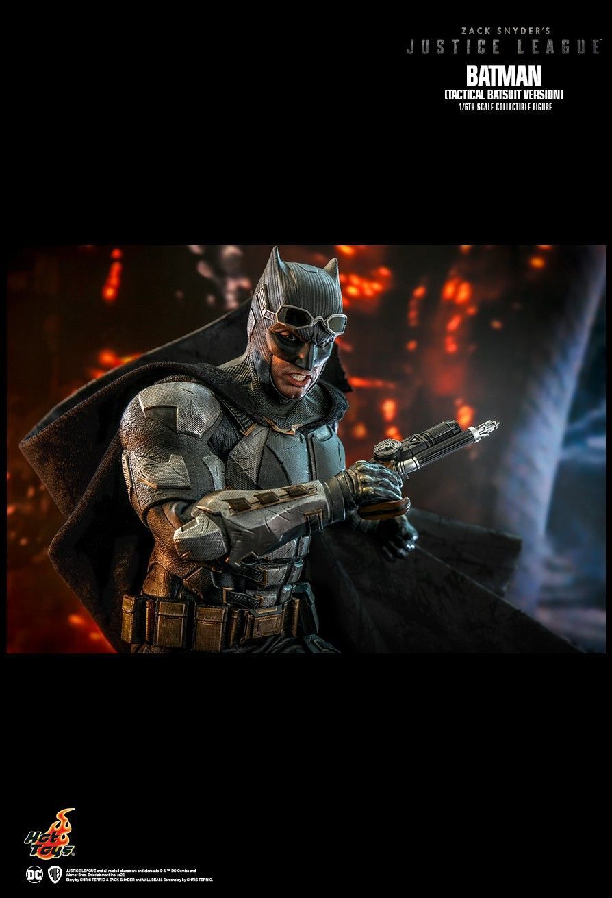 [IN STOCK in HK] Hot Toys TMS085 Zack Snyder's Justice League Batman Tactical Batsuit Version 1/6