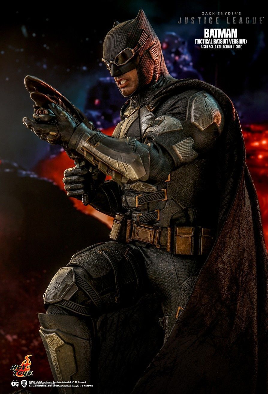 [IN STOCK in HK] Hot Toys TMS085 Zack Snyder's Justice League Batman Tactical Batsuit Version 1/6